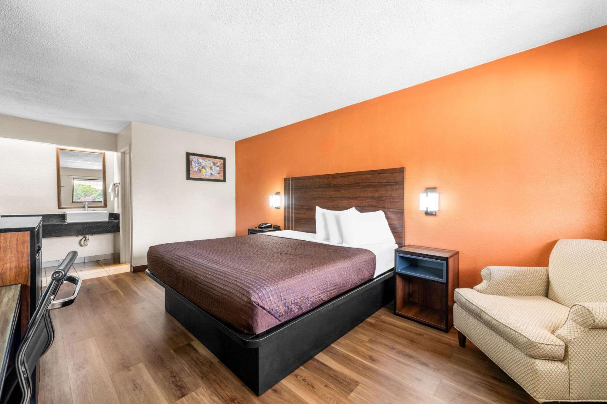 Econo Lodge Charlotte Airport Buitenkant foto